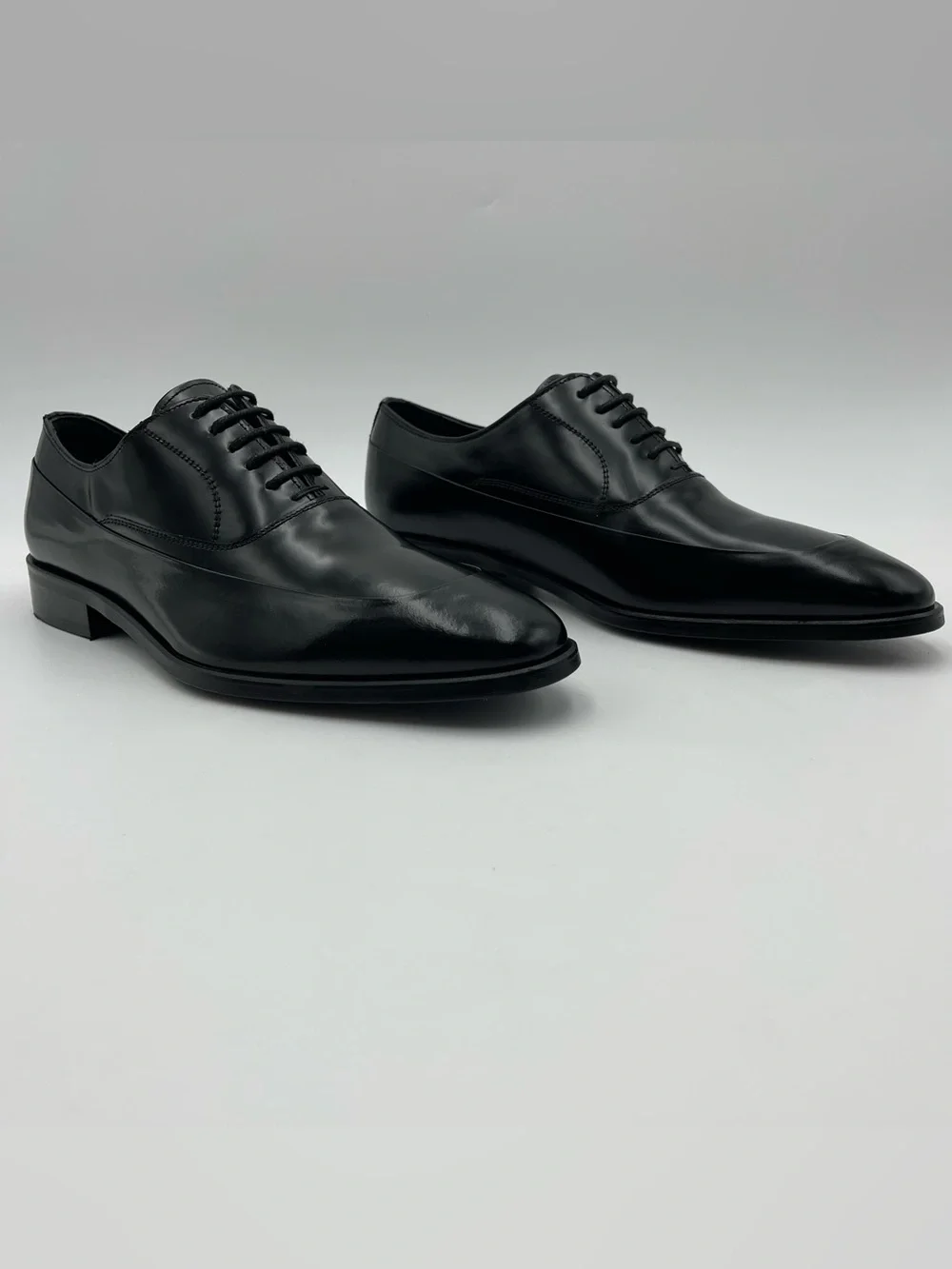 VELLAPAIS Men SZ 7 Black Leather Ballard Oxford Shoes-MSRP $309